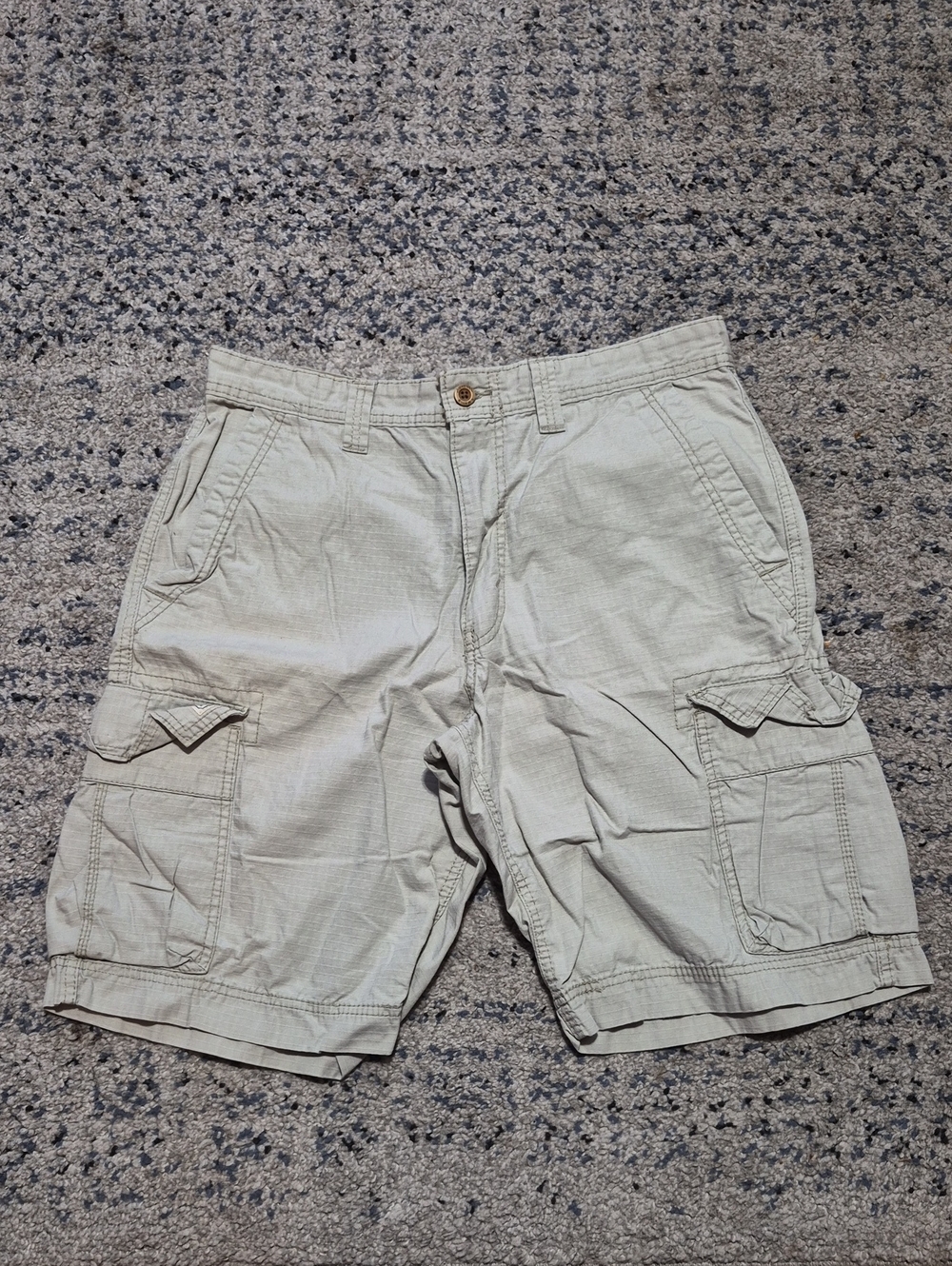 Signature by Levi Strauss Men's Cargo Shorts in Light Khaki